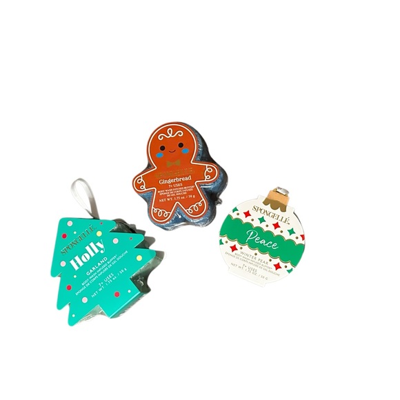 NWT 3 piece limited edition Christmas Spongelle set - Picture 3 of 3